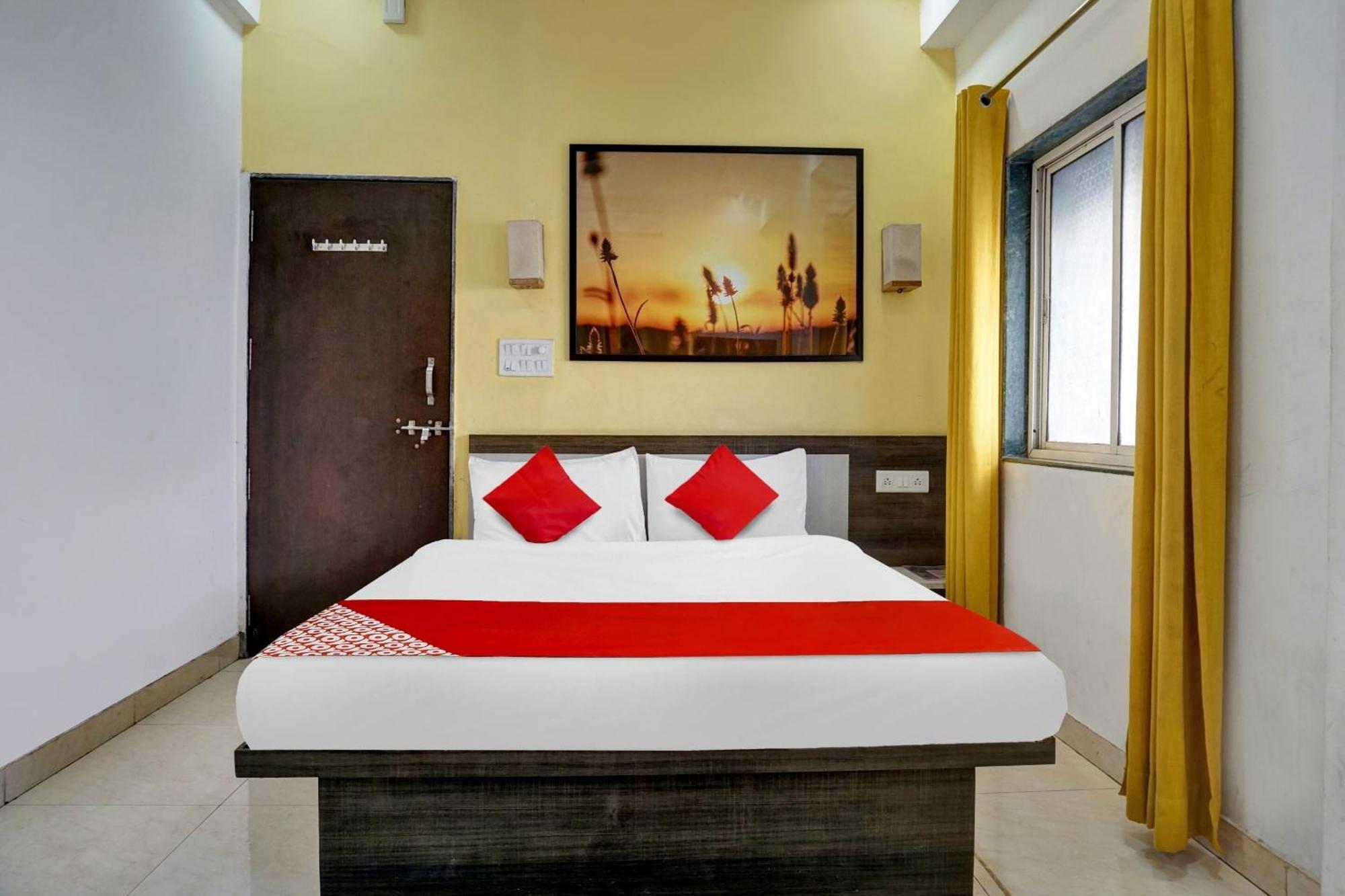 Hotel O Pimprii Stays Extérieur photo
